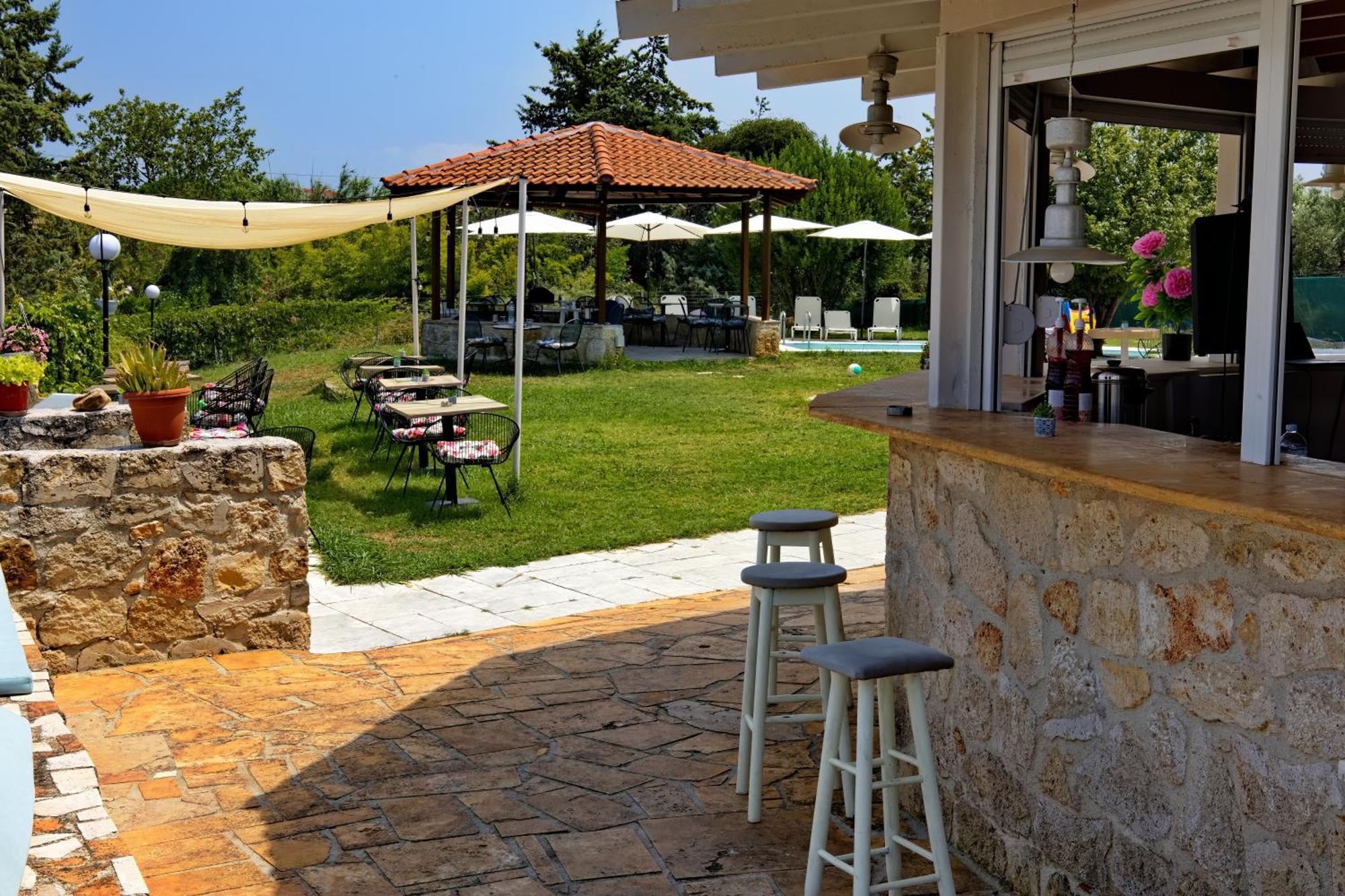 Marele Hills Apartments Néa Fókaia Dış mekan fotoğraf