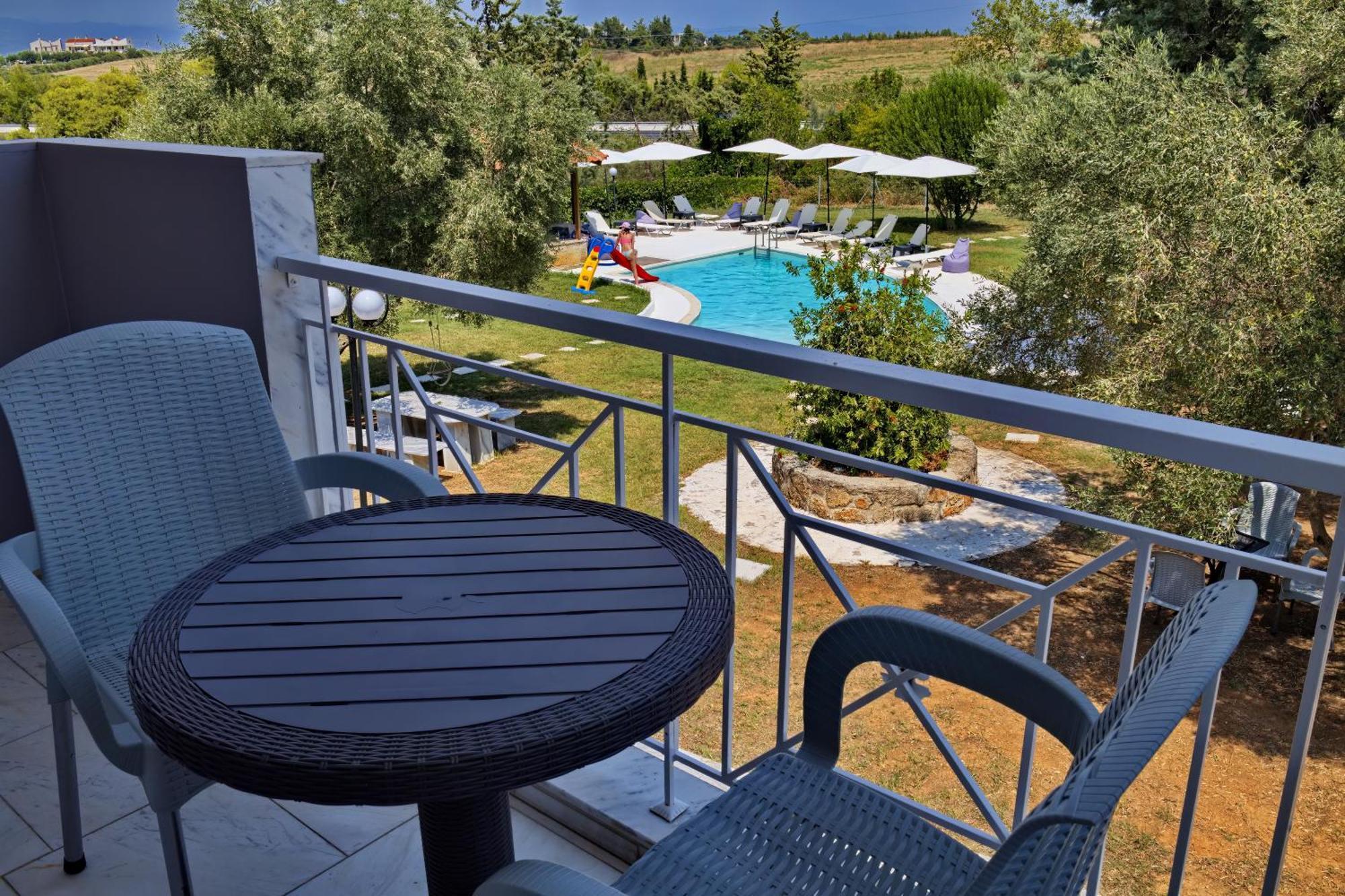 Marele Hills Apartments Néa Fókaia Dış mekan fotoğraf