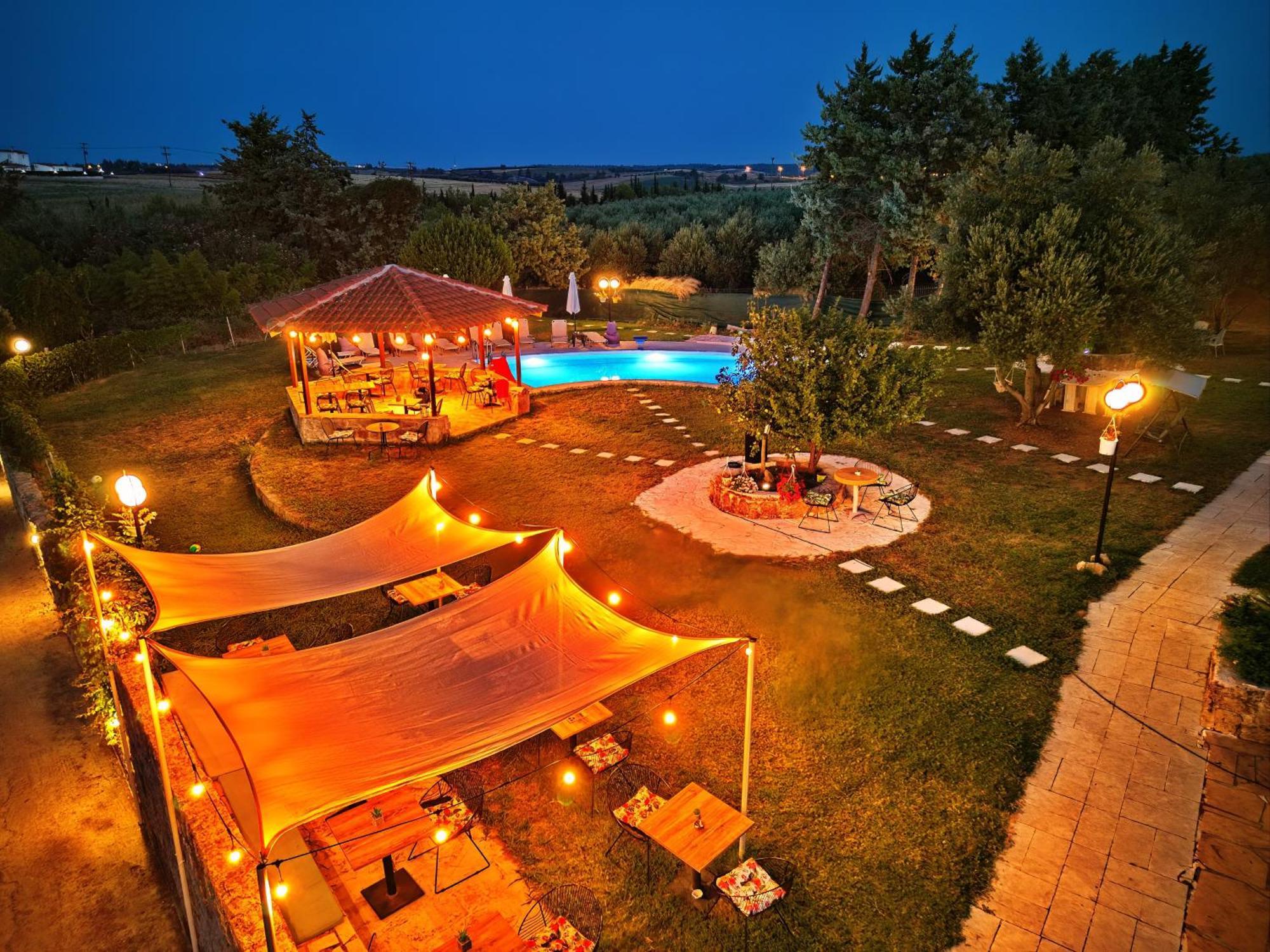 Marele Hills Apartments Néa Fókaia Dış mekan fotoğraf